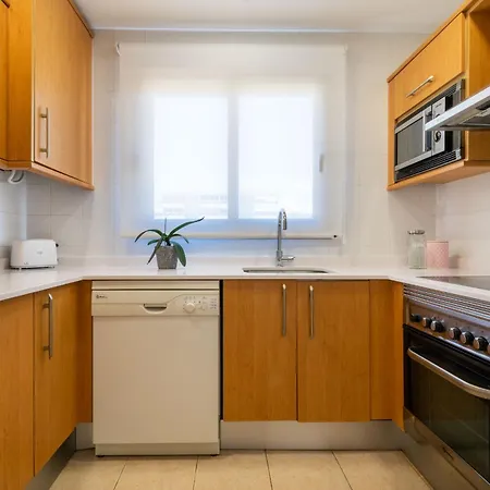 Albir Confort - Avenida 1 Dorm Apartamento *