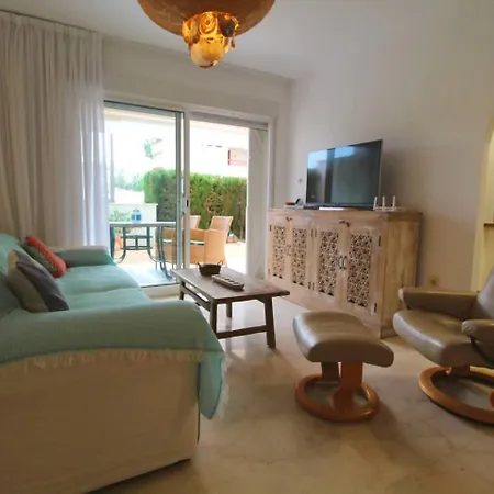 Playa Y Centro Albir Apartment *