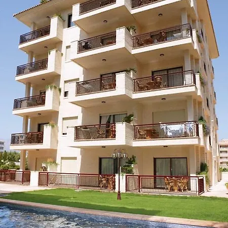 Albir Confort - Avenida 1 Dorm El Albir