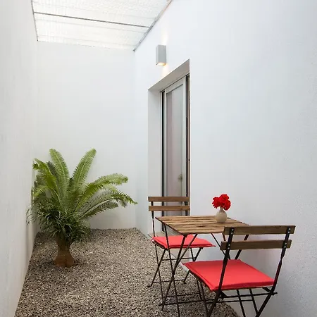 Villa Mora By Mimar