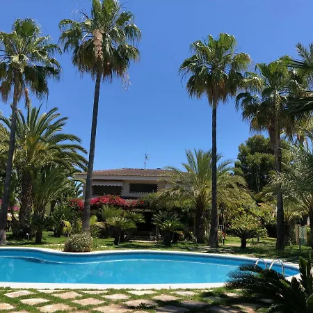 Casa Jardin *