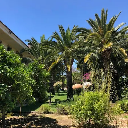 Casa Jardin