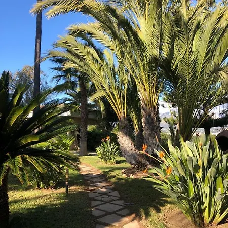 Casa Jardin *